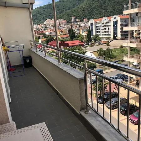 Apartman/stan Διαμέρισμα *